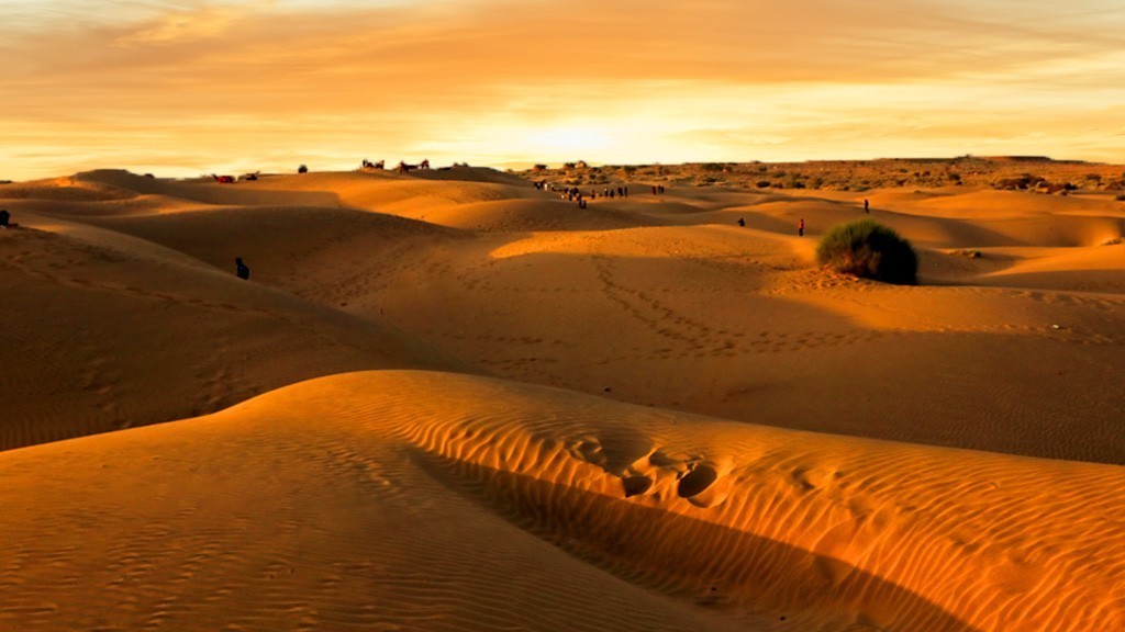Sam sand dunes in jaisalmer tourist places for camping